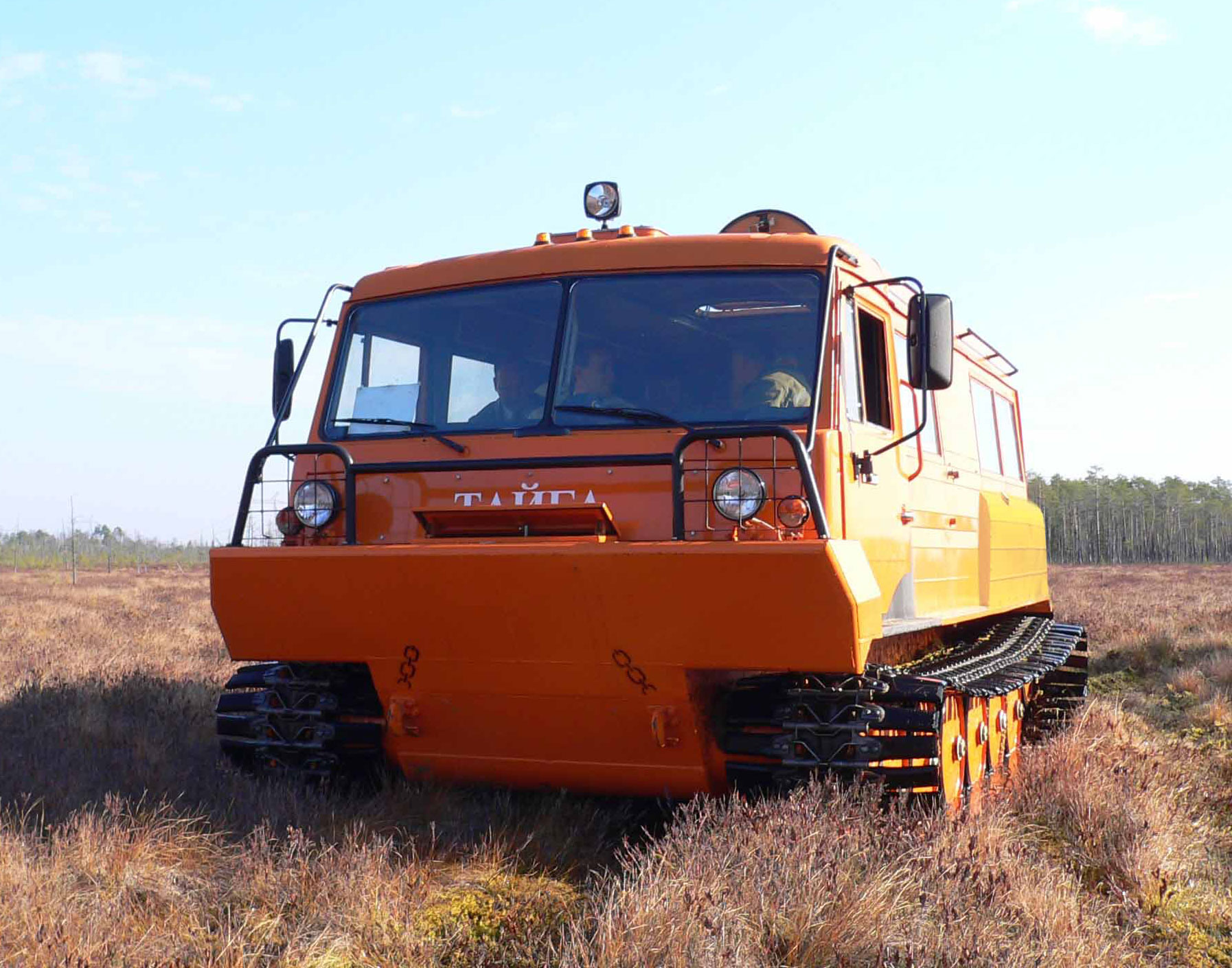 Cнегоболотоход гусеничныq ТТМ-3902 Тайга